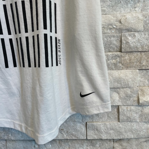 Women’s Nike Tally Mark Start Now End Never Tank Top / Dri Fit “The Nike Tee” - Picture 5 of 7